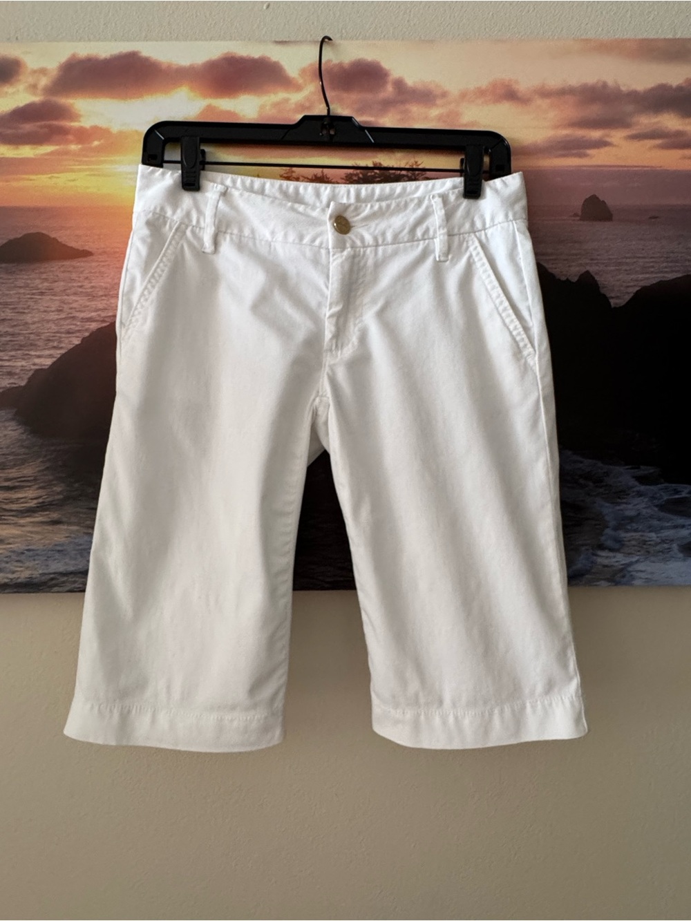 Tory Burch White Bermuda Chino Shorts/25
